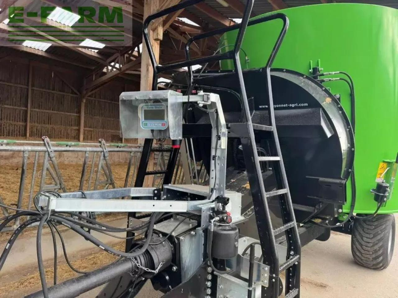 Tatoma mv 12 - Matériel d'élevage: photos 4 Tatoma mv 12 - Matériel d'élevage: photos 4