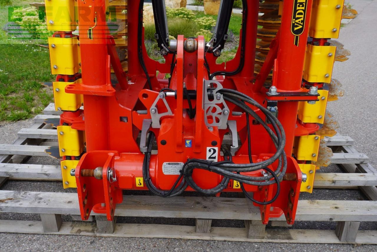 Väderstad carrier crxt 425 - Cover crop: photos 4 Väderstad carrier crxt 425 - Cover crop: photos 4