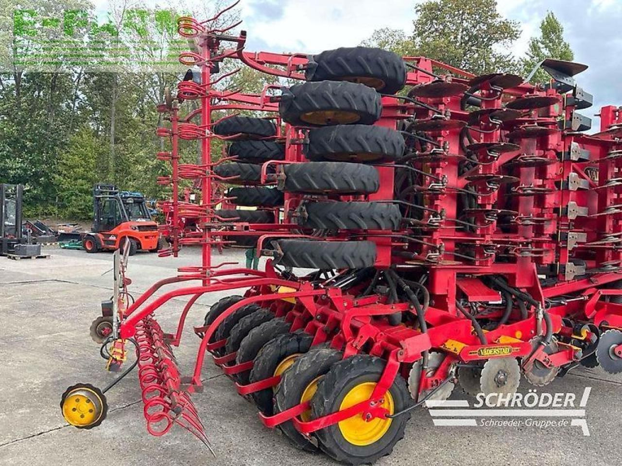 Väderstad rapid a 600 c jumbo - Semoir: photos 5 Väderstad rapid a 600 c jumbo - Semoir: photos 5