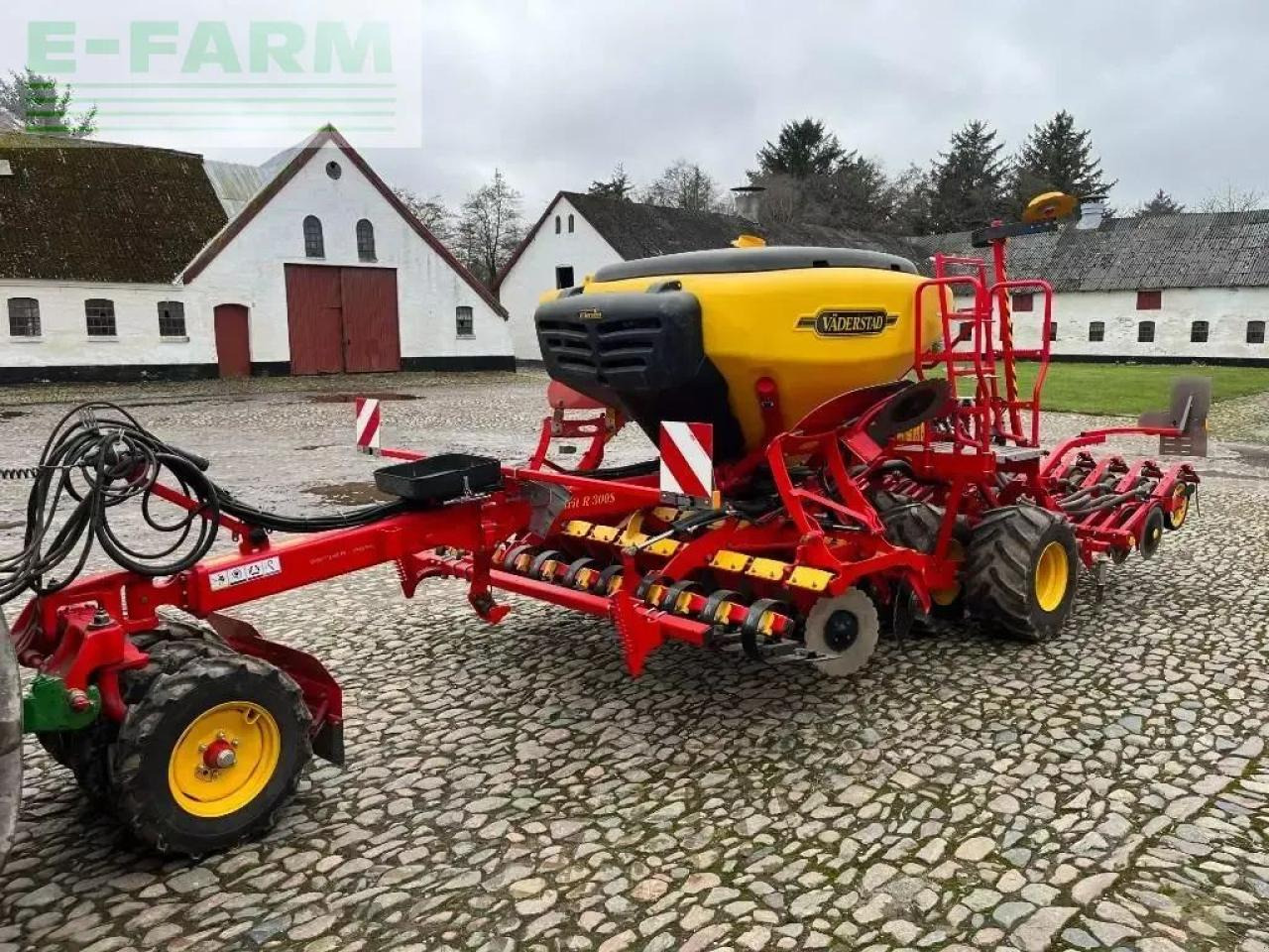 Väderstad spirit 300s - Semoir: photos 1 Väderstad spirit 300s - Semoir: photos 1