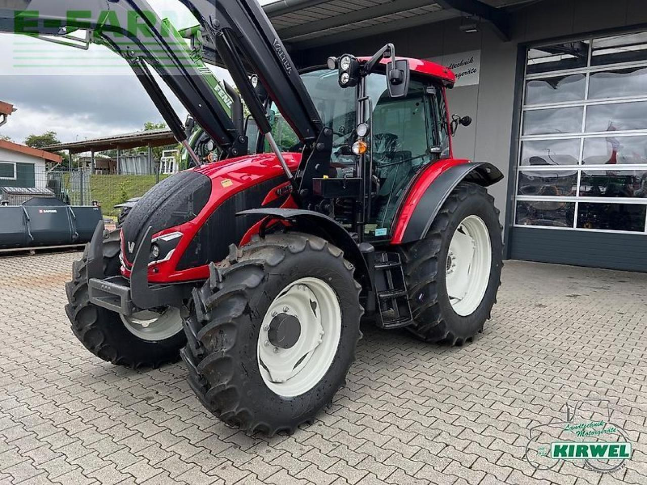 Valtra a 105 - Tracteur agricole: photos 3 Valtra a 105 - Tracteur agricole: photos 3