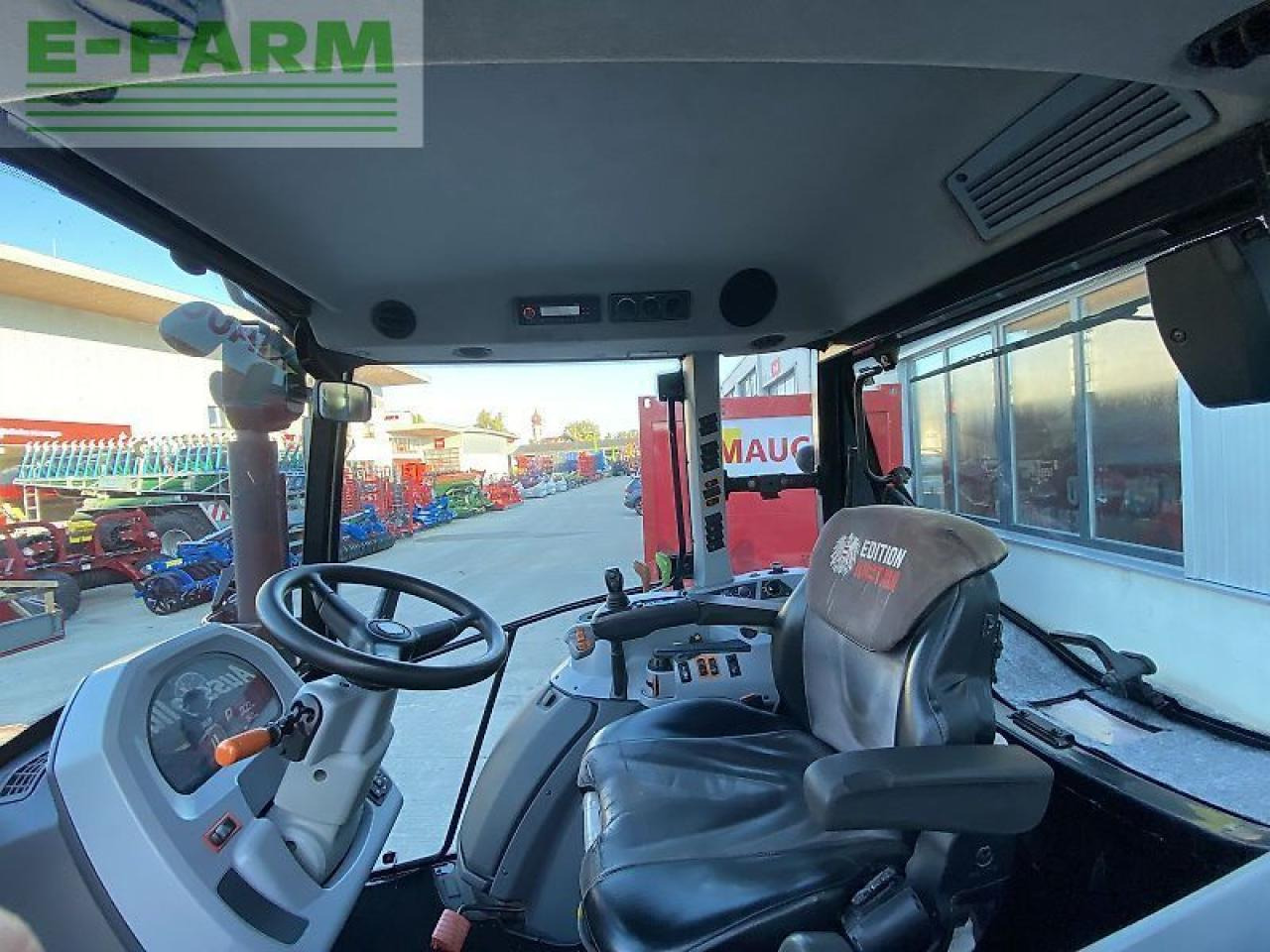 Tracteur agricole Valtra a 114: photos 11 Tracteur agricole Valtra a 114: photos 11