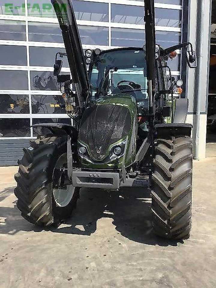 Valtra a115 mh4 - Tracteur agricole: photos 4 Valtra a115 mh4 - Tracteur agricole: photos 4