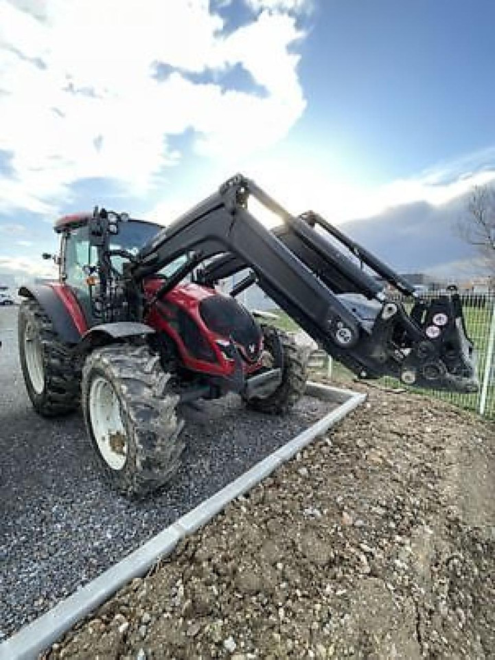 Valtra a115h4 - Tracteur agricole: photos 2 Valtra a115h4 - Tracteur agricole: photos 2