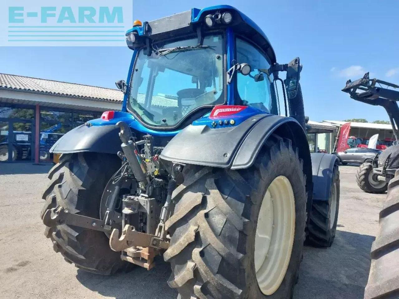 Valtra n 134 d - Tracteur agricole: photos 3 Valtra n 134 d - Tracteur agricole: photos 3