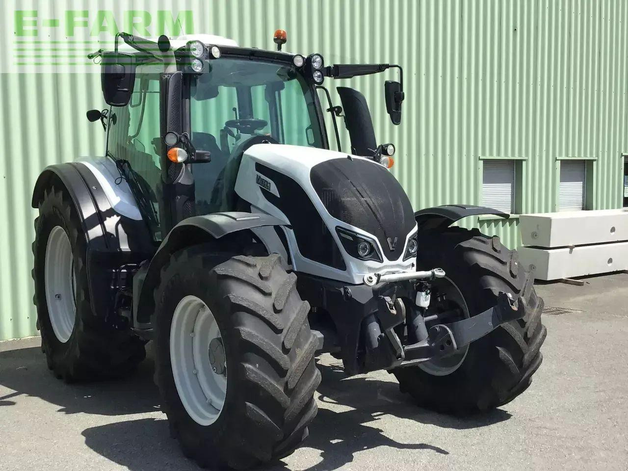 Valtra n 174 direct Direct - Tracteur agricole: photos 2 Valtra n 174 direct Direct - Tracteur agricole: photos 2