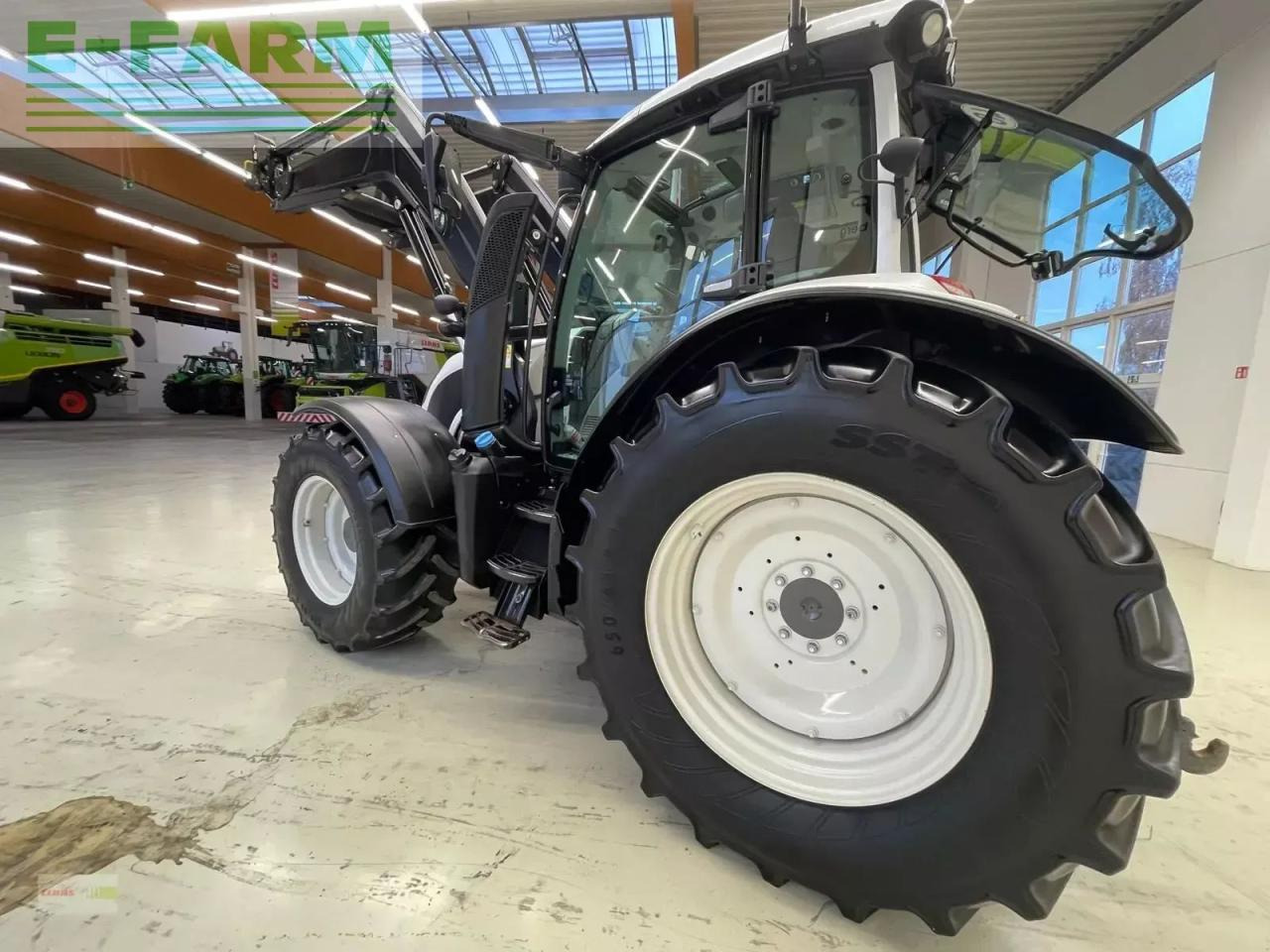 Valtra n154 - Tracteur agricole: photos 3 Valtra n154 - Tracteur agricole: photos 3