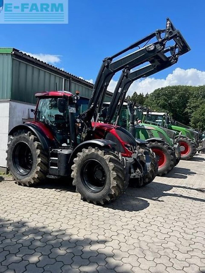 Valtra n155ea - Tracteur agricole: photos 1 Valtra n155ea - Tracteur agricole: photos 1