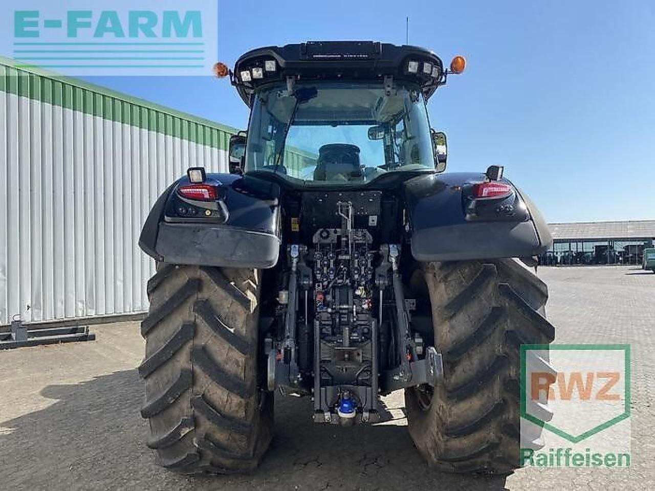Valtra s394 - Tracteur agricole: photos 3 Valtra s394 - Tracteur agricole: photos 3