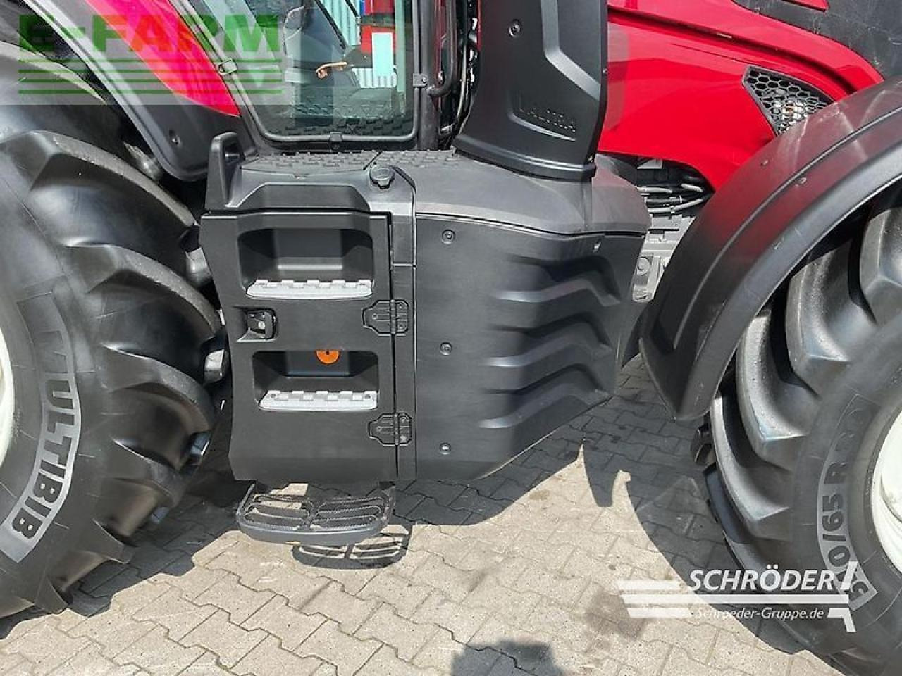 Tracteur agricole Valtra t 235 a: photos 12