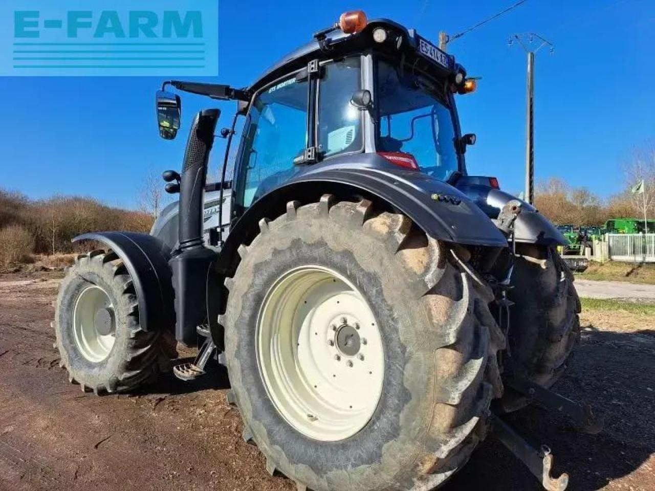 Valtra t214 - Tracteur agricole: photos 3 Valtra t214 - Tracteur agricole: photos 3