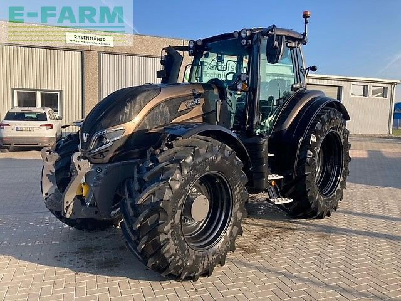 Valtra t215a - Tracteur agricole: photos 1 Valtra t215a - Tracteur agricole: photos 1