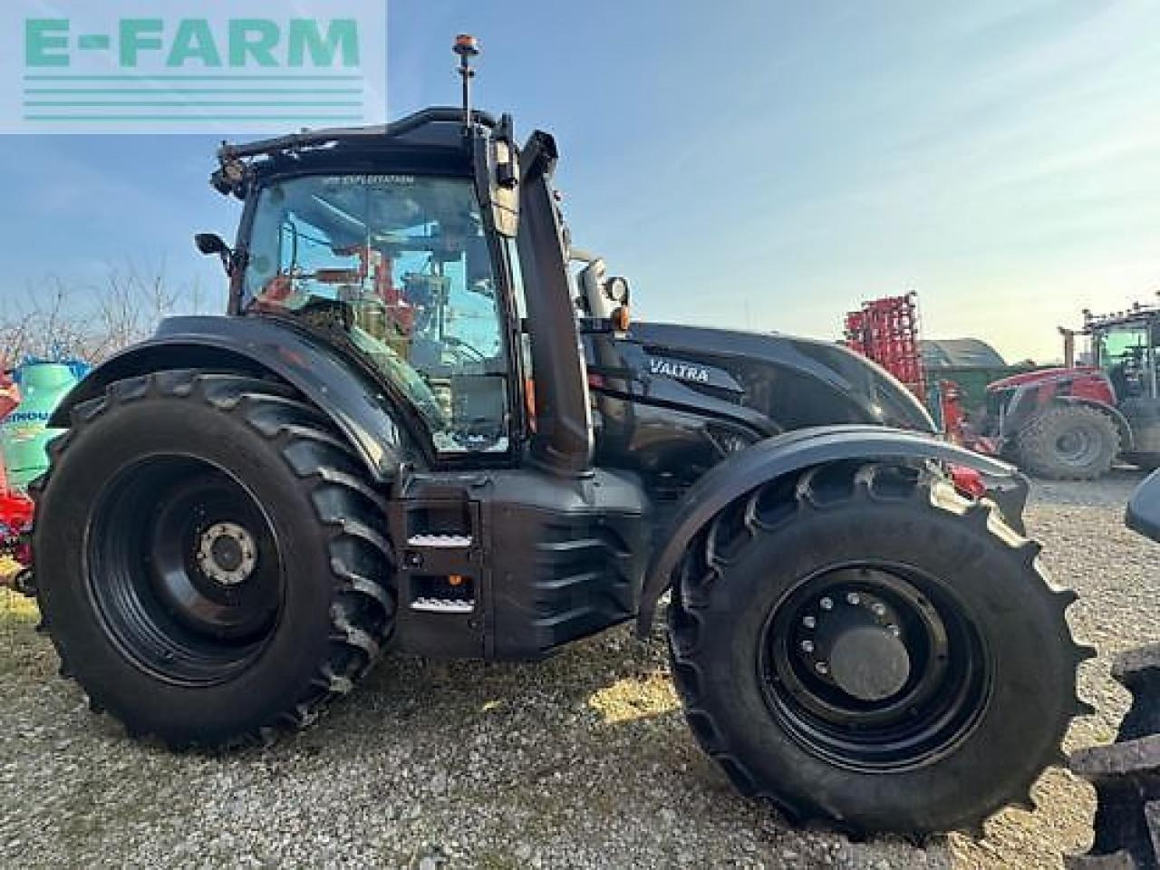 Valtra t235 diect Direct - Tracteur agricole: photos 3 Valtra t235 diect Direct - Tracteur agricole: photos 3