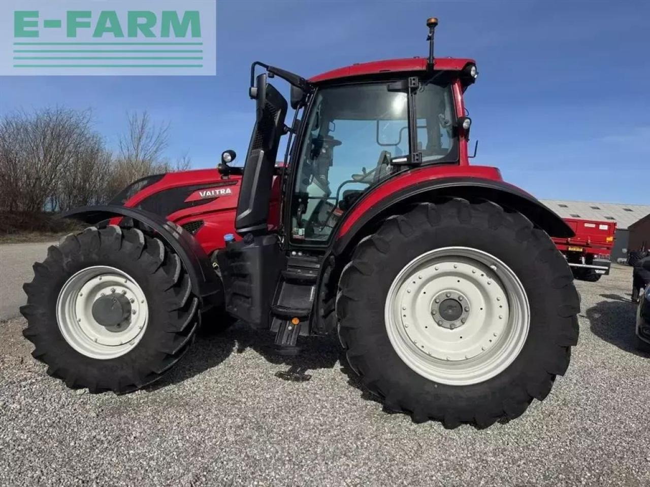 Valtra t255 activ med twin-trac vendbar købine Active - Tracteur agricole: photos 2 Valtra t255 activ med twin-trac vendbar købine Active - Tracteur agricole: photos 2