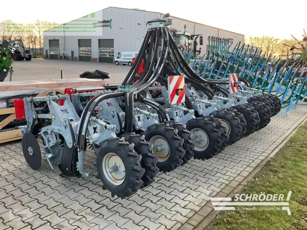 Volmer strip till culex | neu- / lagermaschine - Pulvé automoteur: photos 3 Volmer strip till culex | neu- / lagermaschine - Pulvé automoteur: photos 3