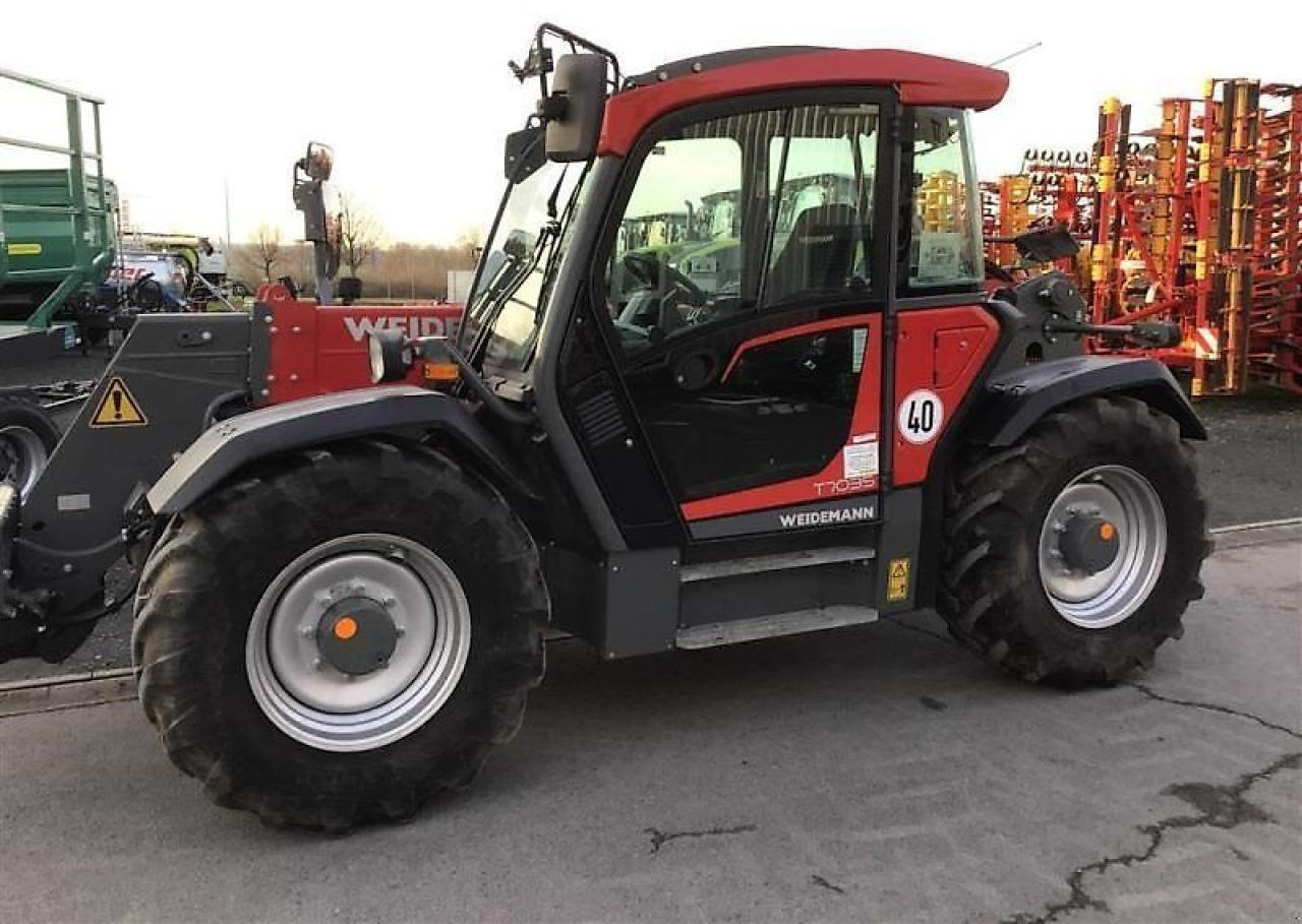 Weidemann teleskopradla. weidemann t7035 - Chariot télescopique: photos 1 Weidemann teleskopradla. weidemann t7035 - Chariot télescopique: photos 1