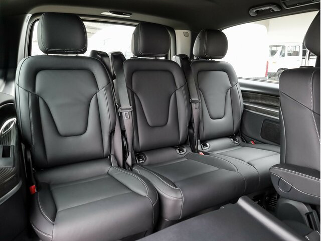 MERCEDES-BENZ EQV 300 Avantgarde Line,lang,7Sitze,2xKlima,LED - Transport de personnes, Utilitaire électrique: photos 3 MERCEDES-BENZ EQV 300 Avantgarde Line,lang,7Sitze,2xKlima,LED - Transport de personnes, Utilitaire électrique: photos 3