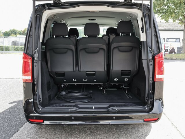 MERCEDES-BENZ EQV 300 lang,7Sitze,2xKlima,2Schiebetür el.,LED... - Minibus, Bus électrique: photos 2 MERCEDES-BENZ EQV 300 lang,7Sitze,2xKlima,2Schiebetür el.,LED... - Minibus, Bus électrique: photos 2