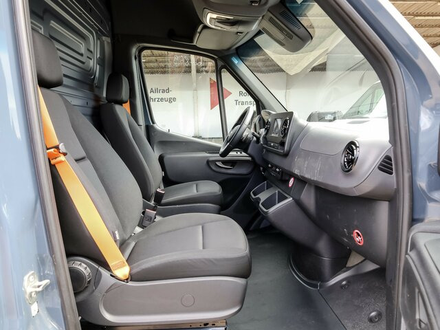 MERCEDES-BENZ Sprinter 315 CDI Kasten,3924mm,Automatik,LED - Fourgon utilitaire: photos 3 MERCEDES-BENZ Sprinter 315 CDI Kasten,3924mm,Automatik,LED - Fourgon utilitaire: photos 3