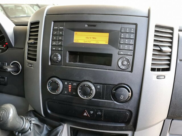 MERCEDES-BENZ Sprinter 316CDI DOKA,Allrad,Klima... - Utilitaire plateau baché, Utilitaire double cabine: photos 5 MERCEDES-BENZ Sprinter 316CDI DOKA,Allrad,Klima... - Utilitaire plateau baché, Utilitaire double cabine: photos 5