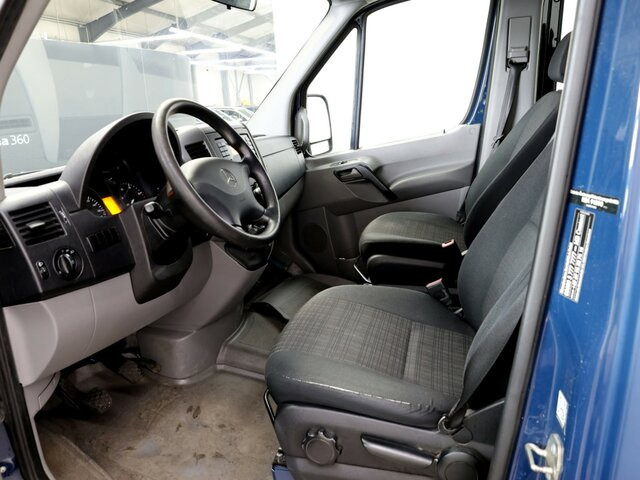 MERCEDES-BENZ Sprinter 316CDI DOKA,Allrad,Klima - Fourgon plateau: photos 2 MERCEDES-BENZ Sprinter 316CDI DOKA,Allrad,Klima - Fourgon plateau: photos 2