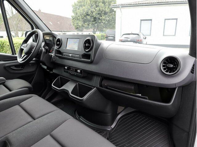 MERCEDES-BENZ Sprinter 317 CDI,3665mm,Automatik,Kamera - Fourgon utilitaire: photos 4 MERCEDES-BENZ Sprinter 317 CDI,3665mm,Automatik,Kamera - Fourgon utilitaire: photos 4
