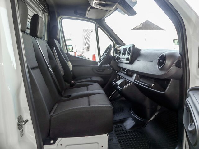 MERCEDES-BENZ Sprinter 317 CDI,3665mm,Automatik,Kamera - Fourgon utilitaire: photos 2 MERCEDES-BENZ Sprinter 317 CDI,3665mm,Automatik,Kamera - Fourgon utilitaire: photos 2