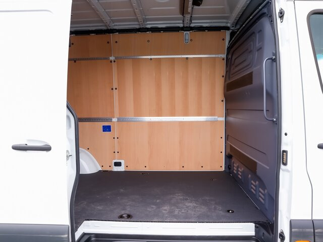 MERCEDES-BENZ Sprinter 317 CDI,3665mm,Automatik,Kamera - Fourgon utilitaire: photos 2 MERCEDES-BENZ Sprinter 317 CDI,3665mm,Automatik,Kamera - Fourgon utilitaire: photos 2