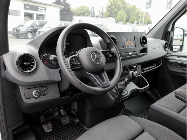 MERCEDES-BENZ Sprinter 317 CDI Kasten,L2H2,MBUX,Kamera - Fourgon utilitaire: photos 5 MERCEDES-BENZ Sprinter 317 CDI Kasten,L2H2,MBUX,Kamera - Fourgon utilitaire: photos 5