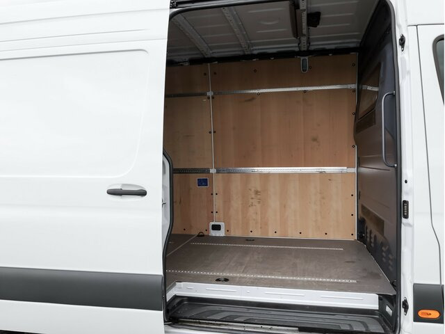 MERCEDES-BENZ Sprinter 317 Maxi,9GTronic,MBUX,Kamera - Fourgon utilitaire: photos 2 MERCEDES-BENZ Sprinter 317 Maxi,9GTronic,MBUX,Kamera - Fourgon utilitaire: photos 2
