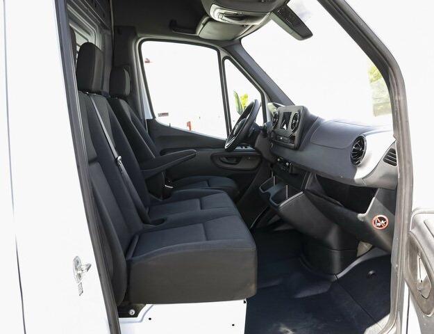 MERCEDES-BENZ Sprinter 317 Maxi,9GTronic,MBUX,Kamera - Fourgon utilitaire: photos 3 MERCEDES-BENZ Sprinter 317 Maxi,9GTronic,MBUX,Kamera - Fourgon utilitaire: photos 3
