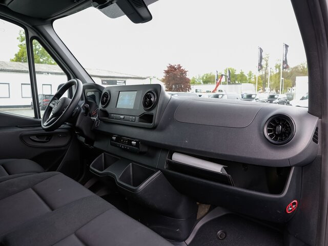 MERCEDES-BENZ Sprinter 317 Maxi,9GTronic,MBUX,Kamera - Fourgon utilitaire: photos 3 MERCEDES-BENZ Sprinter 317 Maxi,9GTronic,MBUX,Kamera - Fourgon utilitaire: photos 3