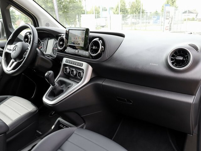 MERCEDES-BENZ T 180 Progressive,MBUX,LED,Navi,Kamera,Tempomat... - Transport de personnes: photos 4 MERCEDES-BENZ T 180 Progressive,MBUX,LED,Navi,Kamera,Tempomat... - Transport de personnes: photos 4