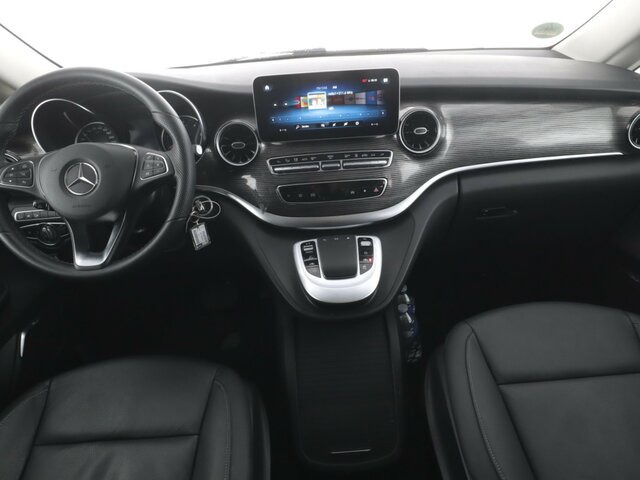 MERCEDES-BENZ V 300 Avantgarde Extralang,Allrad,2Schiebetüren... - Minibus, Transport de personnes: photos 2 MERCEDES-BENZ V 300 Avantgarde Extralang,Allrad,2Schiebetüren... - Minibus, Transport de personnes: photos 2