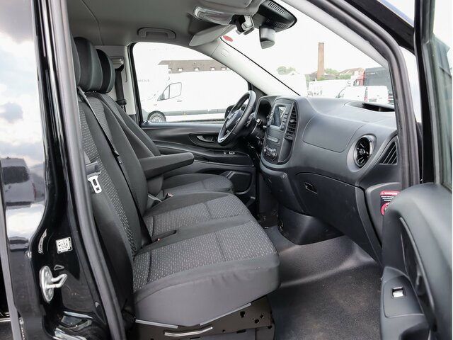 MERCEDES-BENZ Vito 116CDI lang,TourerPro,2Klima,9Sitze,Kamera - Minibus, Transport de personnes: photos 3 MERCEDES-BENZ Vito 116CDI lang,TourerPro,2Klima,9Sitze,Kamera - Minibus, Transport de personnes: photos 3