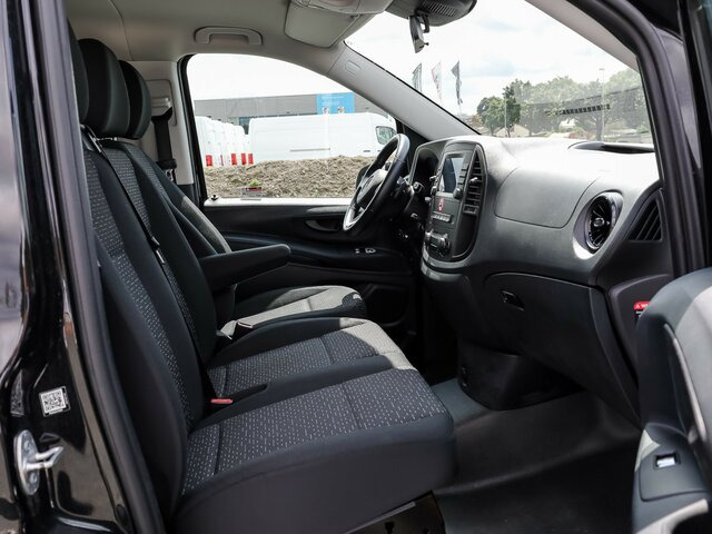 MERCEDES-BENZ Vito 116TourerPro ,Extralang,2xKlima,Kamera,AHK... - Transport de personnes: photos 3 MERCEDES-BENZ Vito 116TourerPro ,Extralang,2xKlima,Kamera,AHK... - Transport de personnes: photos 3