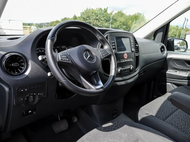 MERCEDES-BENZ Vito 116TourerPro ,Extralang,2xKlima,Kamera,AHK... - Transport de personnes: photos 5 MERCEDES-BENZ Vito 116TourerPro ,Extralang,2xKlima,Kamera,AHK... - Transport de personnes: photos 5