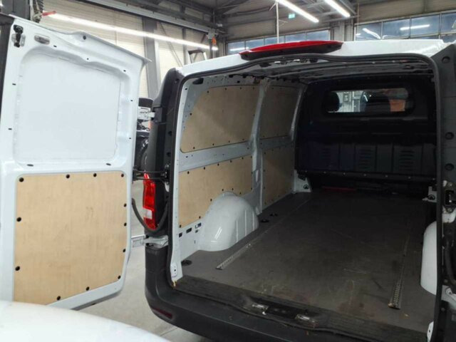Fourgonnette MERCEDES-BENZ Vito116CDI KA Extralang,Automatik,Klima,Kamera...: photos 17 Fourgonnette MERCEDES-BENZ Vito116CDI KA Extralang,Automatik,Klima,Kamera...: photos 17