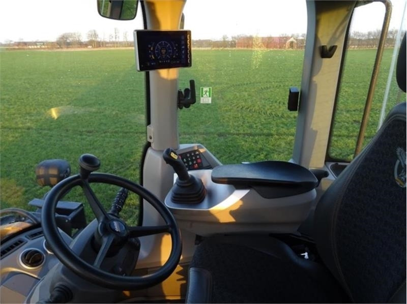 Chargeuse sur pneus Case 721G: photos 8