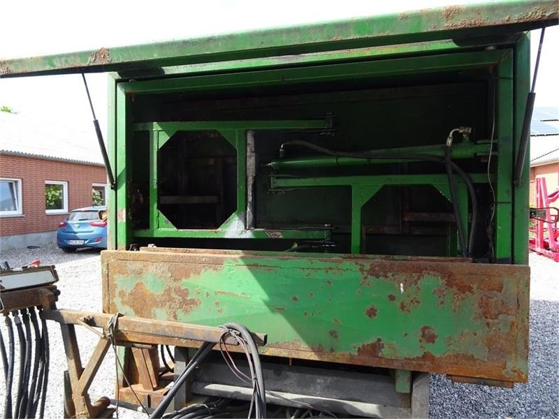 Remorque Pomi Renovo 8m3 med komprimator: photos 10 Remorque Pomi Renovo 8m3 med komprimator: photos 10