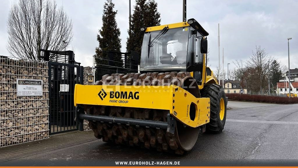 Bomag Stachelwalze BW 213 PDH-5, Schnellgang, Walzenzug - Compacteur à pieds de mouton/ Monocylindre: photos 5 Bomag Stachelwalze BW 213 PDH-5, Schnellgang, Walzenzug - Compacteur à pieds de mouton/ Monocylindre: photos 5