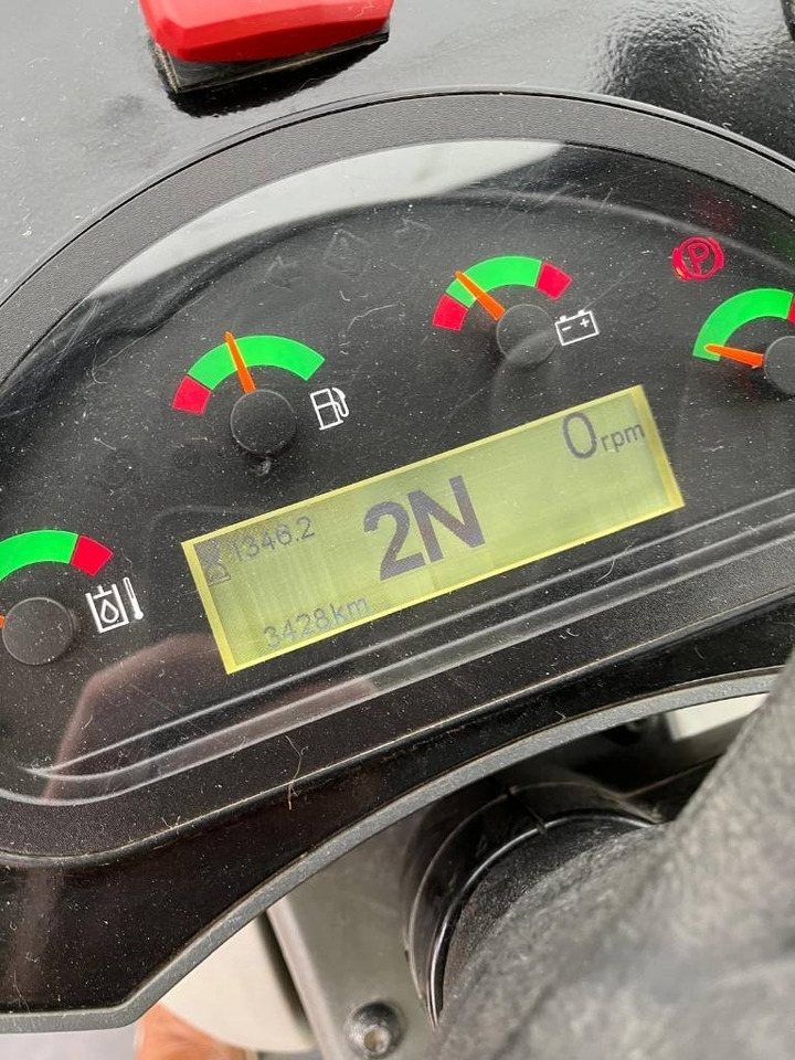 CAT 908 M, bis 35 km/h, Allrad, hydr. Schnellwechsler - Chargeuse sur pneus: photos 5 CAT 908 M, bis 35 km/h, Allrad, hydr. Schnellwechsler - Chargeuse sur pneus: photos 5