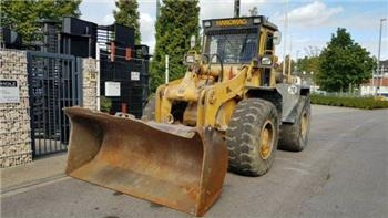 Hanomag 44 D - Chargeuse sur pneus: photos 1 Hanomag 44 D - Chargeuse sur pneus: photos 1
