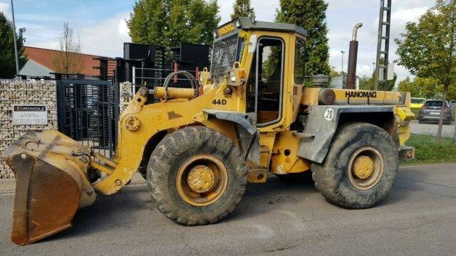 Hanomag 44 D - Chargeuse sur pneus: photos 3 Hanomag 44 D - Chargeuse sur pneus: photos 3