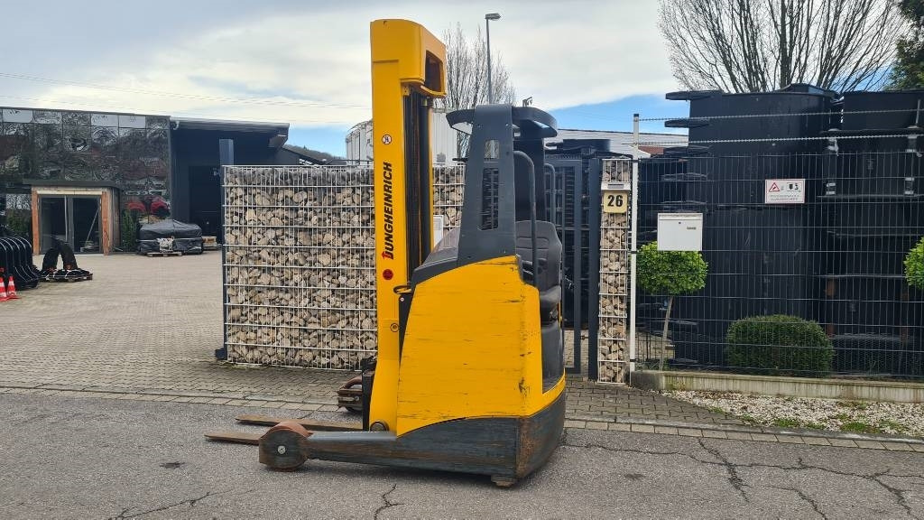 Jungheinrich ETV 216, Triplex, 6,9 m Hubhöhe, Hubkraft 1.600 kg  - Chariot à mât rétractable: photos 3 Jungheinrich ETV 216, Triplex, 6,9 m Hubhöhe, Hubkraft 1.600 kg  - Chariot à mât rétractable: photos 3