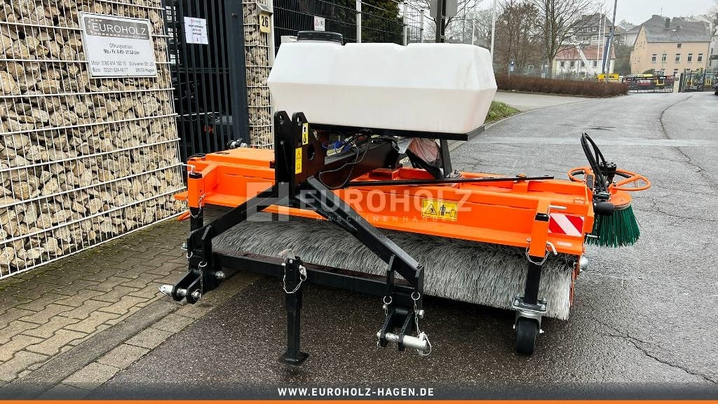 Kehrmaschine ZM2000 Seitenbesen 3-Punkt-Aufnahme - Brosse: photos 5 Kehrmaschine ZM2000 Seitenbesen 3-Punkt-Aufnahme - Brosse: photos 5