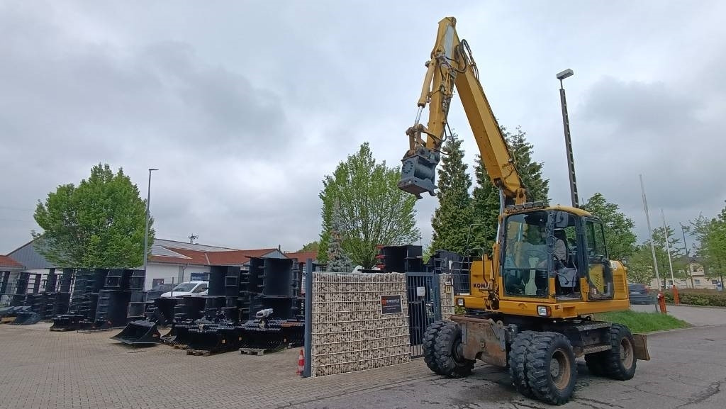 Komatsu PW 140 Mobilbagger Powertilt Schnellwechsler MS 10 - Pelle sur pneus: photos 3 Komatsu PW 140 Mobilbagger Powertilt Schnellwechsler MS 10 - Pelle sur pneus: photos 3