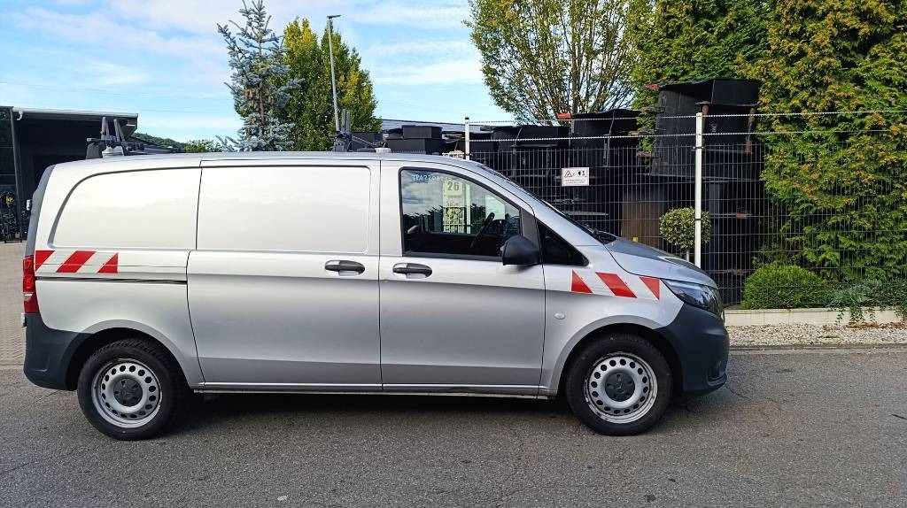 Mercedes-Benz Vito 114 CDI Allrad-Werkstattschränke-Standheizung - Fourgon grand volume: photos 2 Mercedes-Benz Vito 114 CDI Allrad-Werkstattschränke-Standheizung - Fourgon grand volume: photos 2