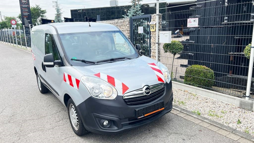 Opel Combo, 1.3 CDTi, Kastenwagen, Klima, PDC - Fourgon grand volume: photos 5 Opel Combo, 1.3 CDTi, Kastenwagen, Klima, PDC - Fourgon grand volume: photos 5