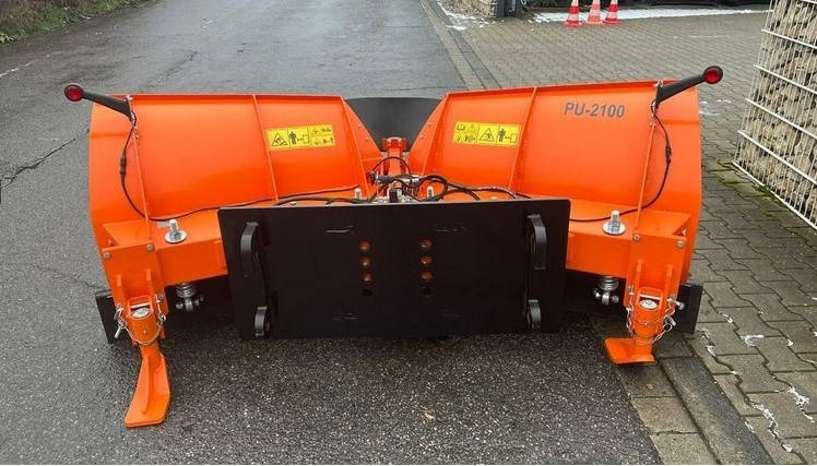 Schneeschild Planierschild hydraulisch 4-Wege PU-2 - Lame à neige pour Machine agricole: photos 1 Schneeschild Planierschild hydraulisch 4-Wege PU-2 - Lame à neige pour Machine agricole: photos 1